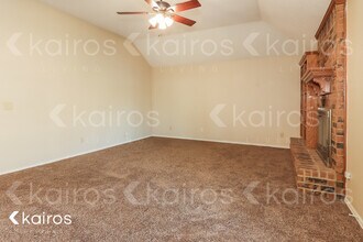631 Hunters Way in Mustang, OK - Building Photo - Building Photo