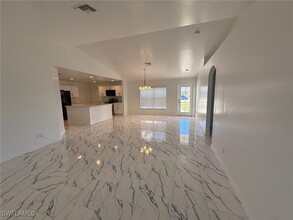213 Manasota St in Ft. Myers, FL - Building Photo - Building Photo