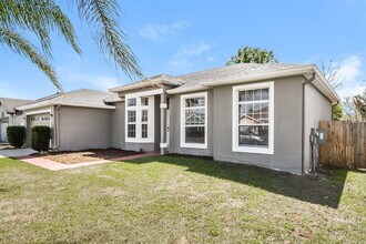 717 Modena St in St. Cloud, FL - Building Photo - Building Photo