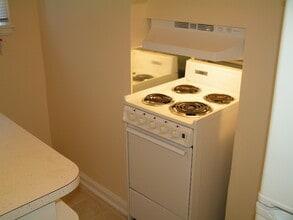 815 Rosedale Ave, Unit 4 in Wilmington, DE - Building Photo - Building Photo