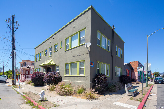 646 42nd in Oakland, CA - Building Photo - Building Photo