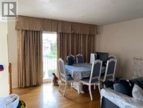 4238 Greybrook Crescent in Mississauga, ON - Building Photo - Building Photo