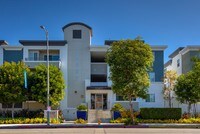 Building Photo - Madison Toluca Apartments in Los Angeles, California
