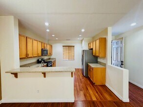 5806 W Ave K-3 in Lancaster, CA - Building Photo - Building Photo