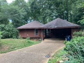 814 Tullahoma Dr in Auburn, AL - Foto de edificio - Building Photo