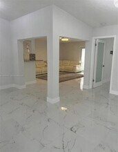 19314 SW 121st Ct in Miami, FL - Building Photo - Building Photo