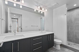 4846D Fauntleroy Wy SW in Seattle, WA - Building Photo - Building Photo