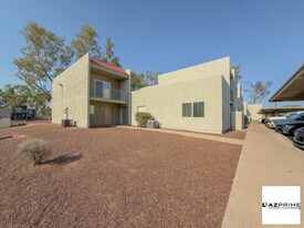 2826 E Monte Cristo Ave in Phoenix, AZ - Building Photo