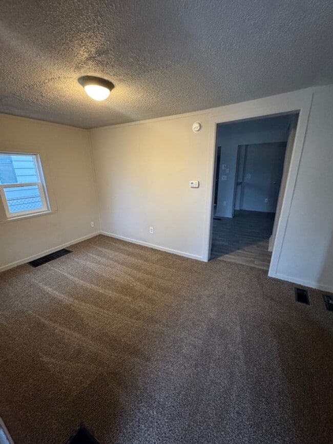 4917 Webster St in Fort Wayne, IN - Building Photo - Building Photo