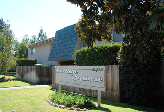 Cottage Square Apartments in Sacramento, CA - Building Photo - Building Photo