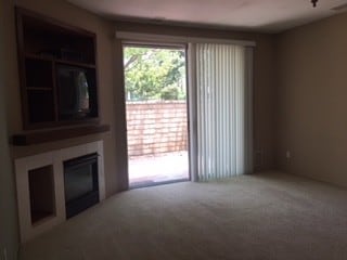27110 Teton Trail, Unit Unit 86 in Santa Clarita, CA - Building Photo - Building Photo