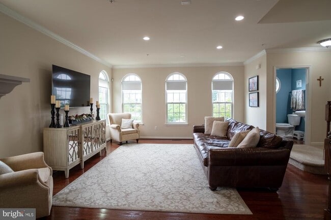 3827 Cullingworth Rd in Burtonsville, MD - Building Photo - Building Photo