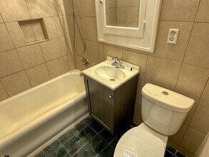 6809 W Wells St in Wauwatosa, WI - Building Photo - Building Photo