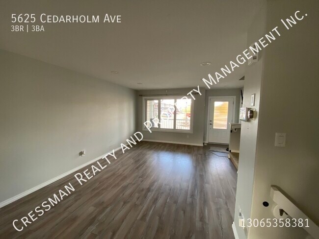 5625 Cederholm Ave in Regina, SK - Building Photo - Building Photo
