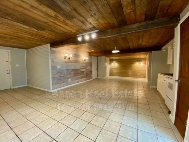 property at 1101 College St