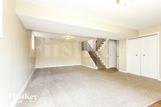 642 Bradley Ave in Matteson, IL - Foto de edificio - Building Photo