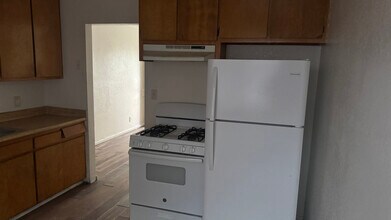 6587 Ocotillo Ave in Twentynine Palms, CA - Foto de edificio - Building Photo