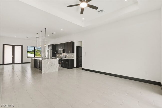 property at 3015 3rd St SW