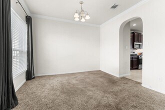 2314 Red Slate Dr in Arcola, TX - Foto de edificio - Building Photo