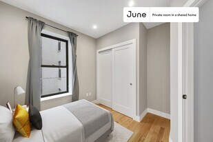 Room in Shared 4 bed/2 bath home in New York, NY - Building Photo
