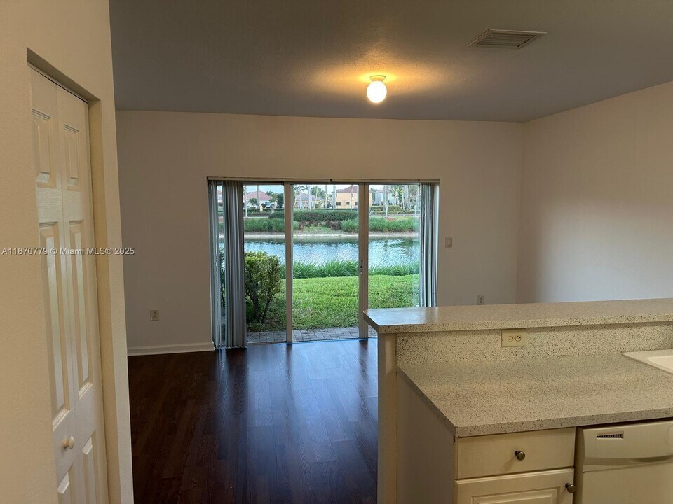 1555 NE 33rd Rd in Homestead, FL - Building Photo
