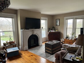 85 Prospect Hill Rd in New Milford, CT - Building Photo - Building Photo