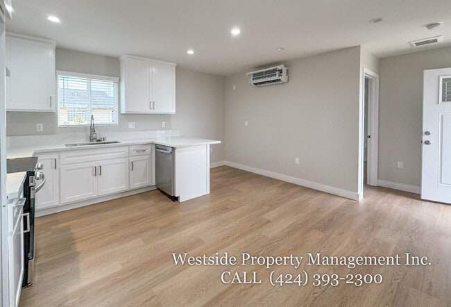 property at 316 Ximeno Ave