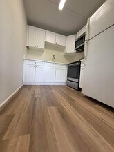 2000 Springdale Blvd in Palm Springs, FL - Building Photo - Building Photo