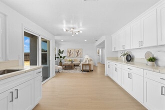 8647 Cord Way in Sacramento, CA - Building Photo - Building Photo