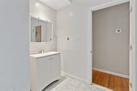 2024 N Gratz St photo'