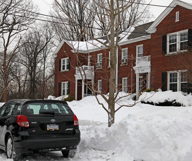 2200 40th Pl NW in Washington, DC - Building Photo - Building Photo