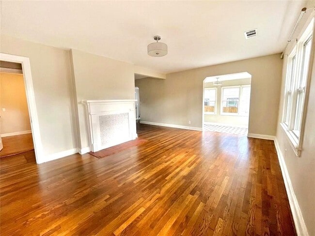 1449 Lynford Dr SW in Atlanta, GA - Building Photo - Building Photo