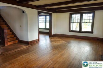 5101 William Penn Hwy, Unit V214 in Easton, PA - Building Photo - Building Photo