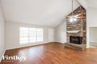 13323 Oak Ledge Dr photo'