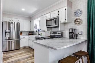 11123 Paddock Cir in Dallas, TX - Building Photo - Building Photo