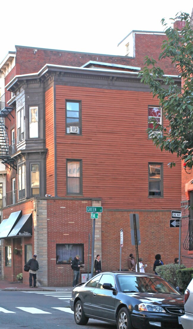24 Pearl St in Cambridge, MA - Building Photo - Building Photo