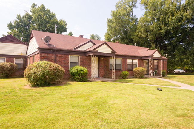 Eastern Heights in Memphis, TN - Foto de edificio - Building Photo