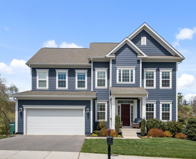 property at 840 Jefferson Cir