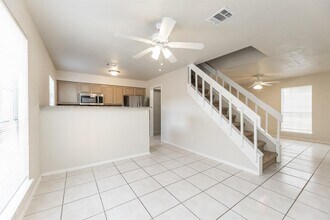 1906 Avenue B in Katy, TX - Building Photo - Building Photo