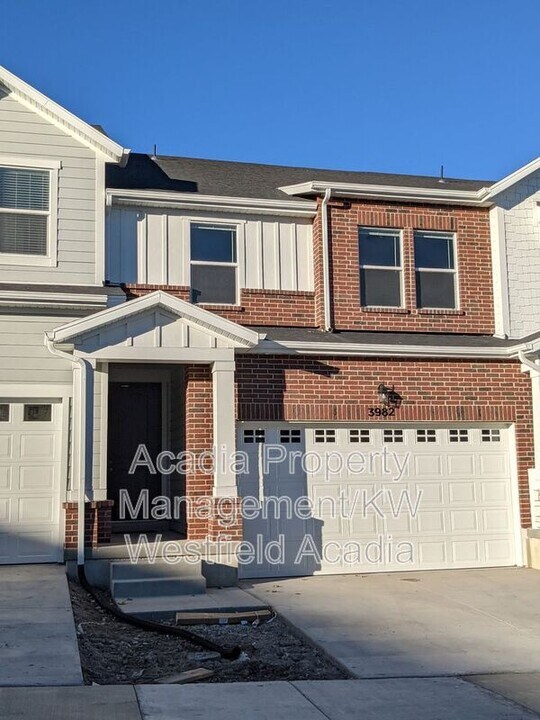 3982 W 1650 N in Lehi, UT - Building Photo