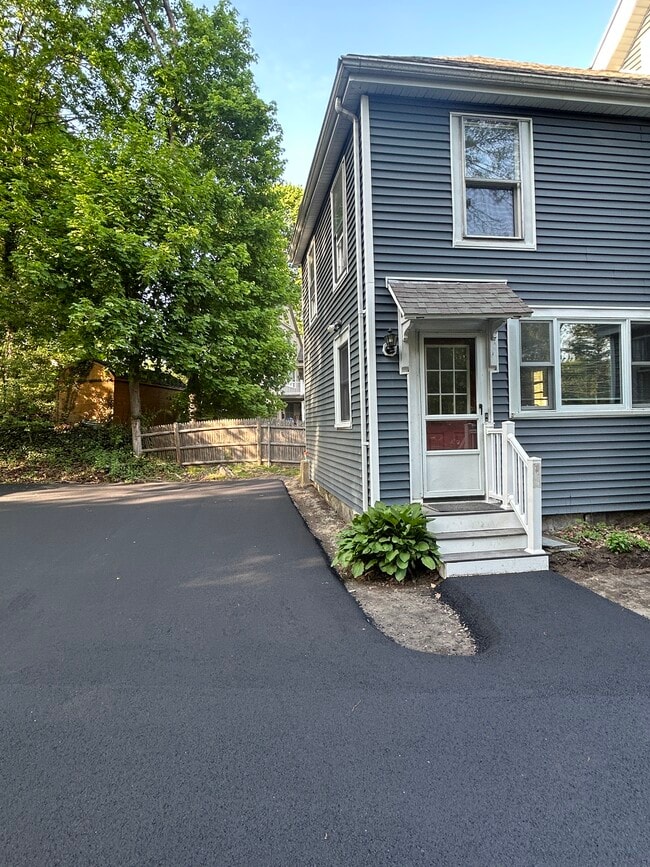 107 Central Ave, Unit #2 in Milton, MA - Building Photo - Building Photo