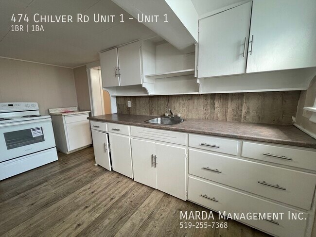 474 Chilver Rd in Windsor, ON - Building Photo - Building Photo