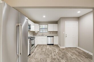 3491 Balboa Cir in Montgomery, TX - Building Photo - Building Photo