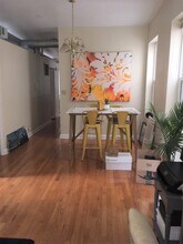 2337 N Bosworth Ave in Chicago, IL - Building Photo - Building Photo