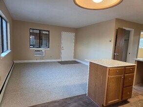 27 W St Elmo Ave in Colorado Springs, CO - Foto de edificio - Building Photo