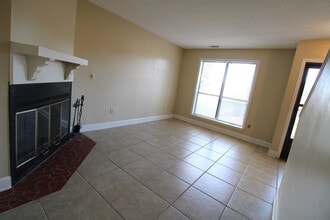 2016 Gion St in Sumter, SC - Building Photo - Building Photo