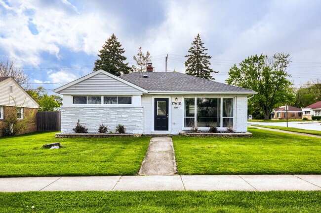 17610 Dixie Hwy in Homewood, IL - Building Photo - Building Photo
