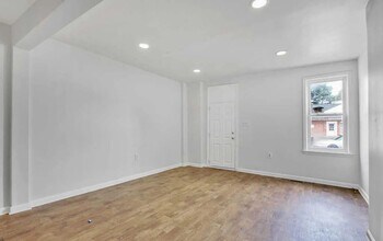 376 E Philadelphia St in York, PA - Building Photo - Building Photo