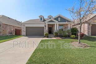1900 Spoonbill Dr in Little Elm, TX - Building Photo