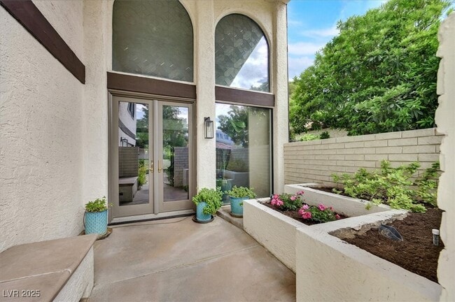 3328 Plaza Del Paz in Las Vegas, NV - Building Photo - Building Photo